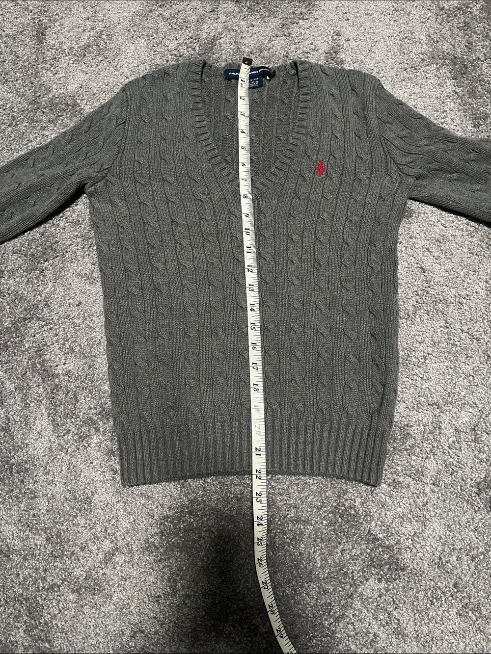 Ralph Lauren women’s grey v neck with red pony. - Picture 4 of 6